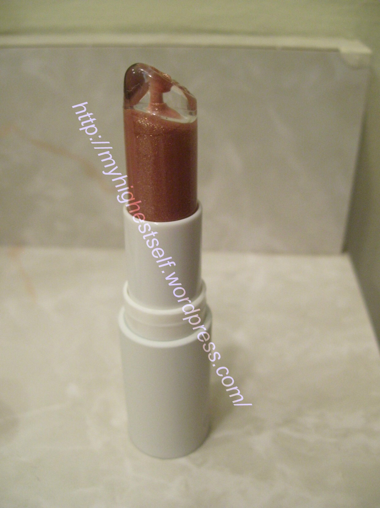 Swatch & Review of Exude Lipstick!