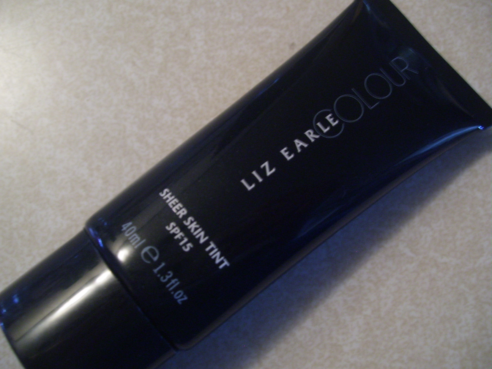 Review:  Liz Earle Sheer Skin Tint SPF15